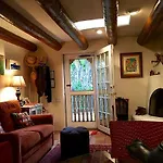Casa Archuleta Two-Bedroom Holiday Home